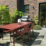 Colourful House With Two Gardens In Valby بيت للعطل *