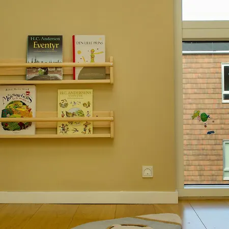 Colourful House With Two Gardens In Valby *