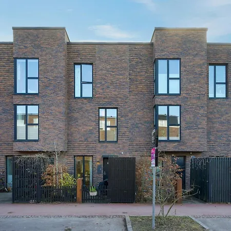 Colourful House With Two Gardens In Valby * Kopenhaga